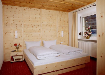 schlafzimmer ferienwohnung munt nauders tirol